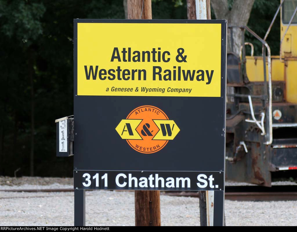 A&W sign